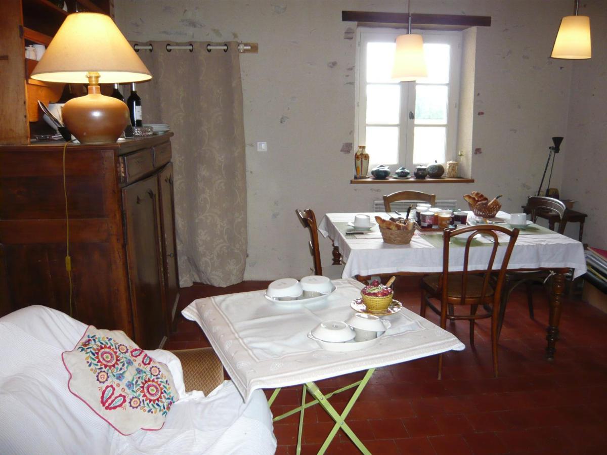 La Thibaude - Livry Bed & Breakfast Livry  ภายนอก รูปภาพ