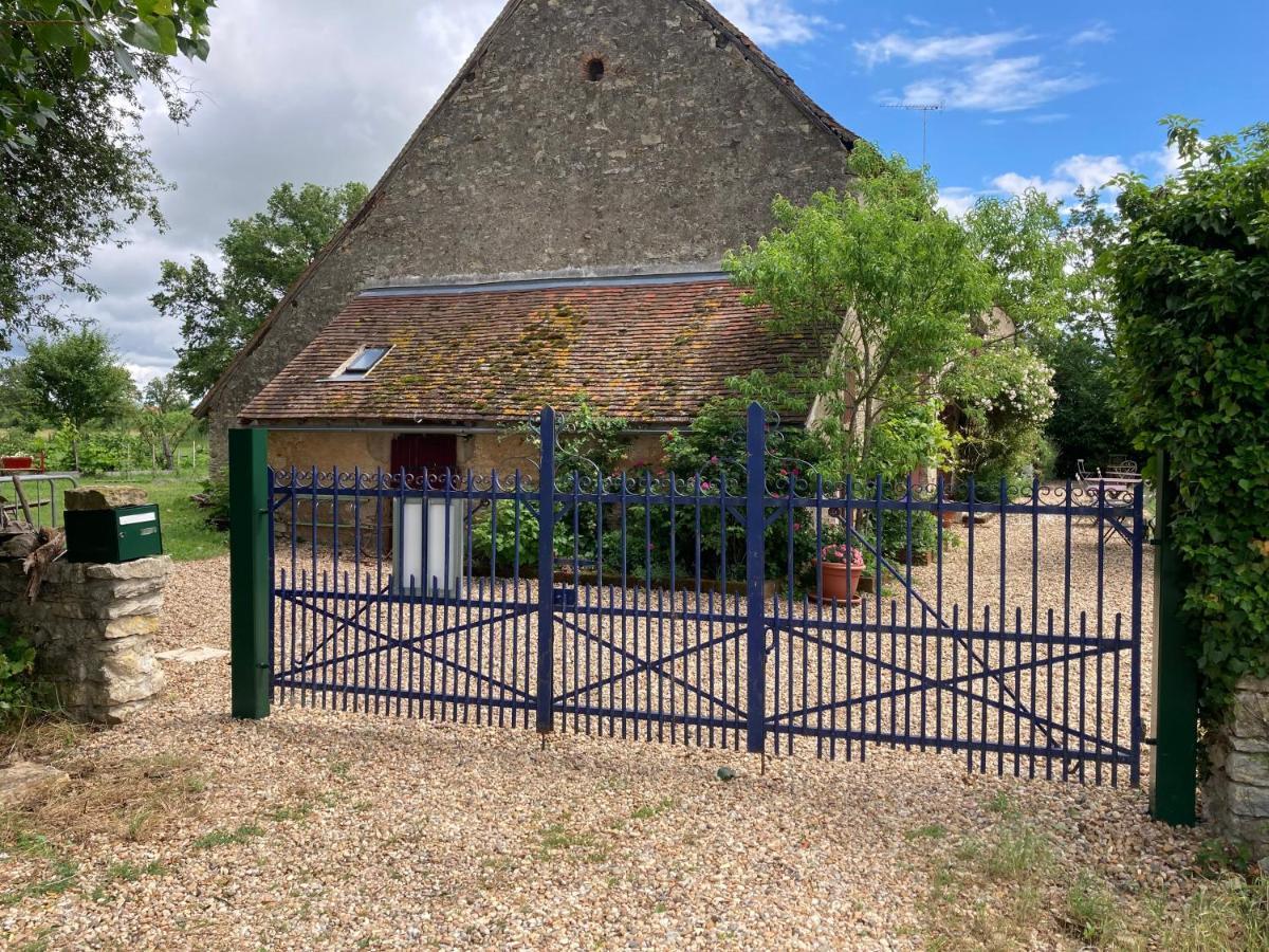 La Thibaude - Livry Bed & Breakfast Livry  ภายนอก รูปภาพ